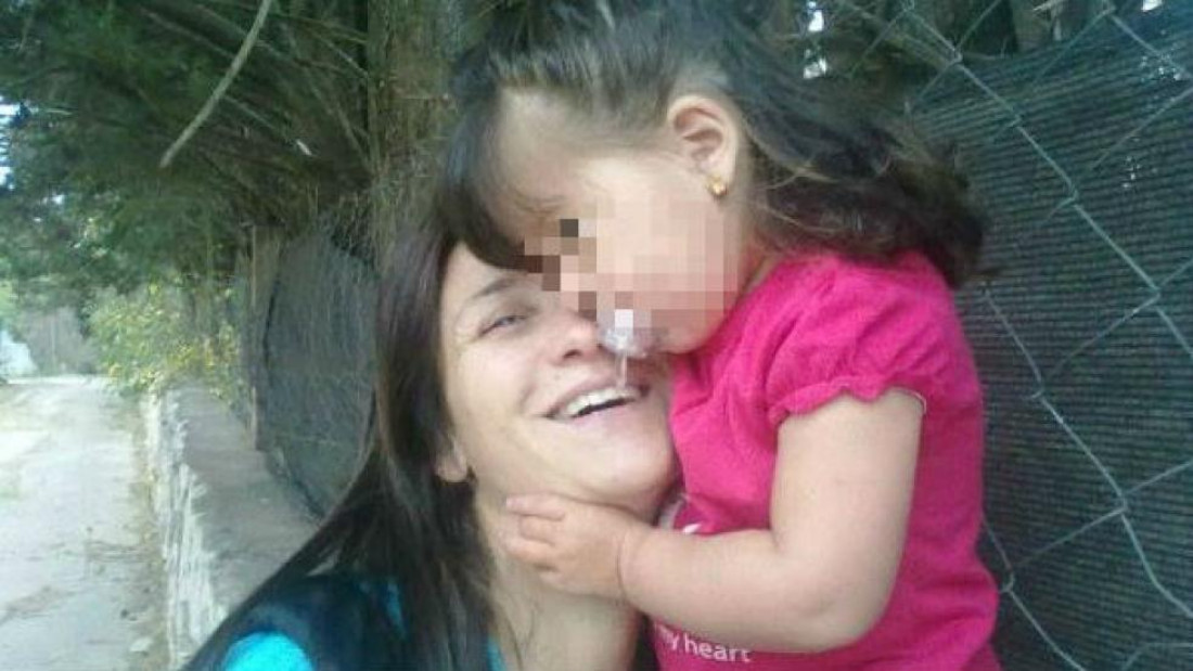 Cordobesa intenta que le devuelvan a su hija, retenida en Perú