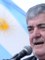 Das Neves rechazó el tope del 400 % en el aumento del gas y pide seguir discutiendo