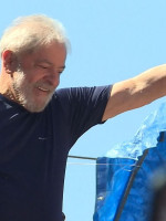 Ordenaron la liberación de Lula, pero la suspendieron minutos después