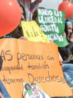 Suprimir barreras: inclusión para personas con discapacidad