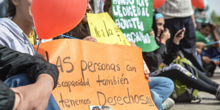 Suprimir barreras: inclusión para personas con discapacidad