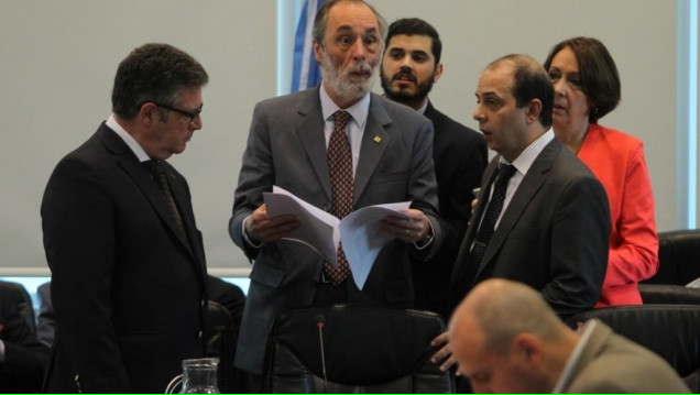 imagen Diputados emitió dictamen favorable y mañana trata el desafuero de De Vido