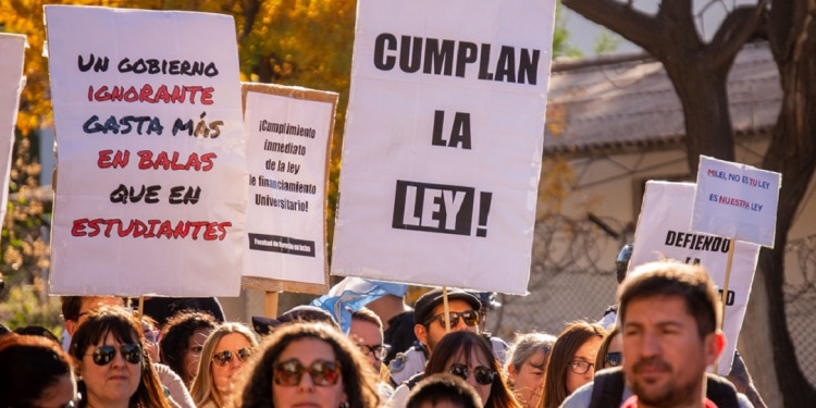 Principio de acuerdo entre representantes de universidades nacionales y el Gobierno