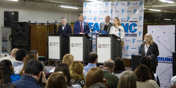 Los candidatos a rector y rectora de la UNCUYO debatieron en el Comedor