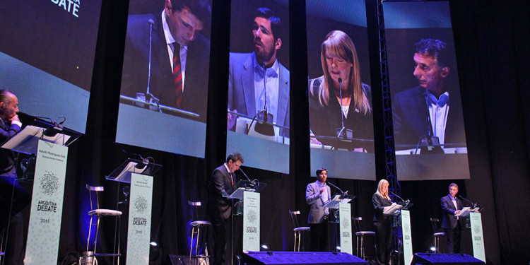 Aprueban en el Senado la obligatoriedad de los debates presidenciales