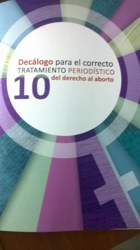 Un correcto tratamiento periodístico del Derecho al Aborto