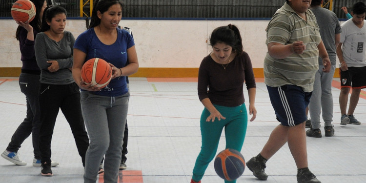 Universitarios estresados: entre el deber y el verse bien