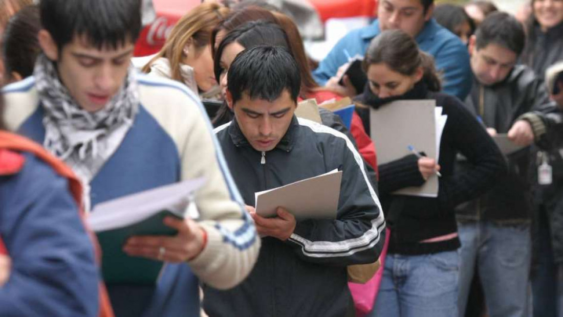 En un año el desempleo en Mendoza aumentó un 4,76 %