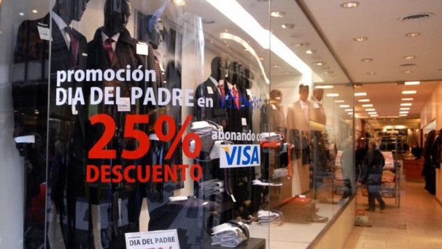 imagen Día del Padre: el centro busca competir con los shoppings