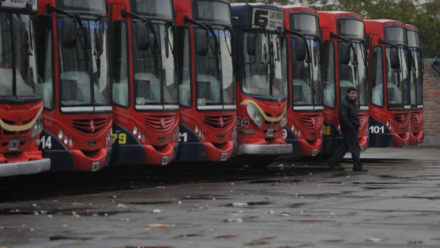 imagen Choferes de colectivos irán al paro si no se soluciona el conflicto