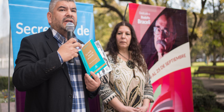 Mendoza tiene un stand "importante" en la Feria Internacional del Libro porteña