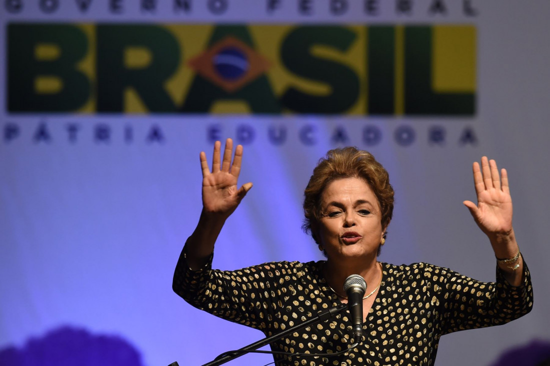 El Senado brasileño sesiona por el futuro de Dilma