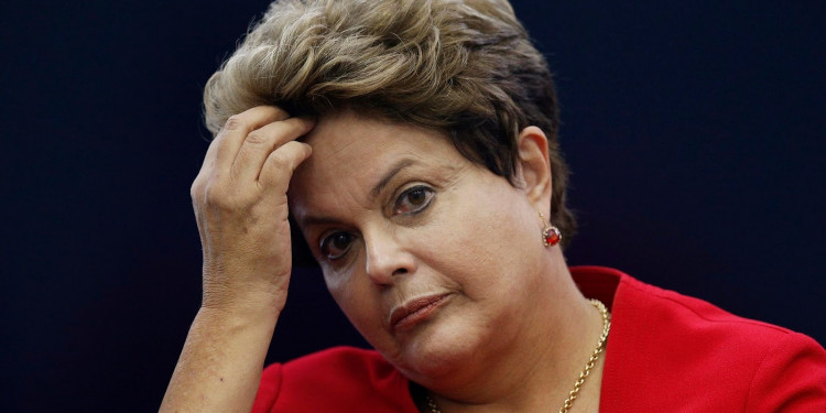 Rousseff declara ante el Senado para defender su historia y su mandato