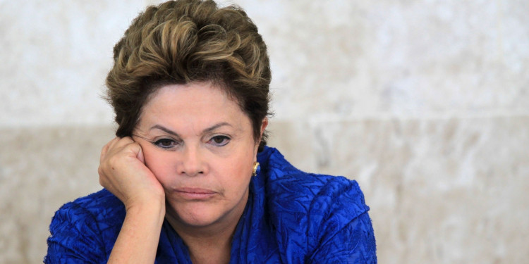 La popularidad de la presidenta Rousseff cae en picada