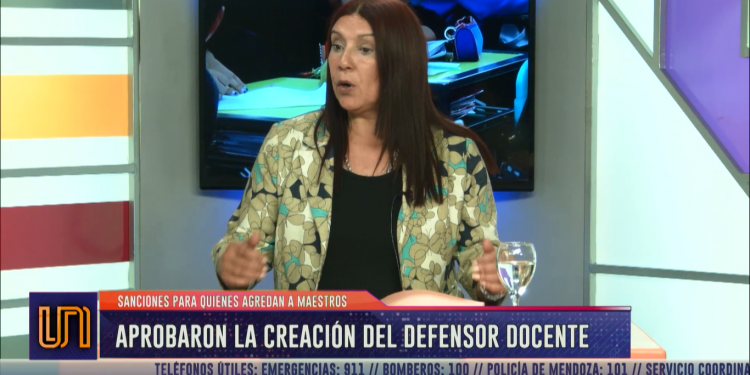 Aprobaron la creación del defensor del docente 