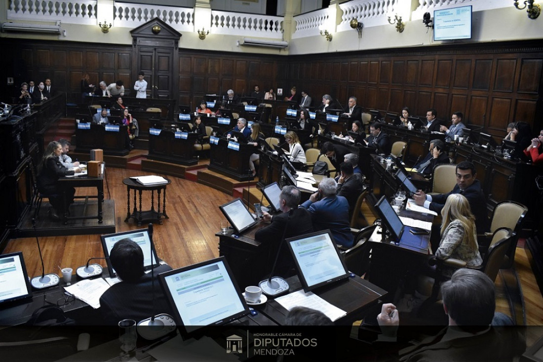 Diputados: entre el oficialismo, el PJ y la izquierda se repartieron la palabra