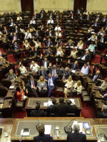 Diputados aprobó el pago a jubilados y el blanqueo de capitales