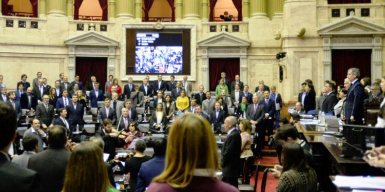 ¿Está atrasada la cantidad de Diputados en el Congreso?