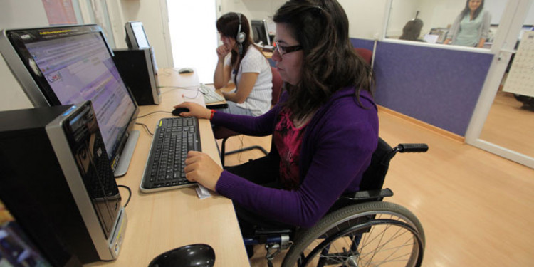 Reglamentaron la Ley de acceso a la web de personas con discapacidad