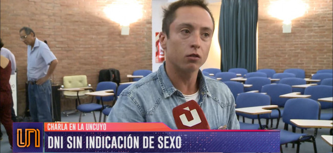 Caro Gero explicó en la UNCUYO qué es ser no binario