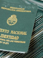 DNI que reflejan la identidad elegida 