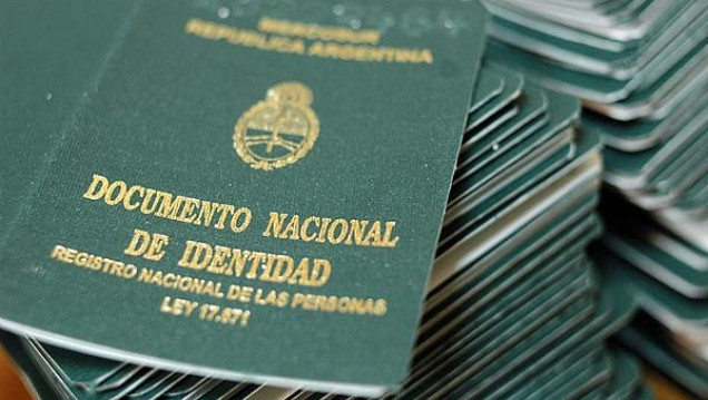 imagen DNI que reflejan la identidad elegida 