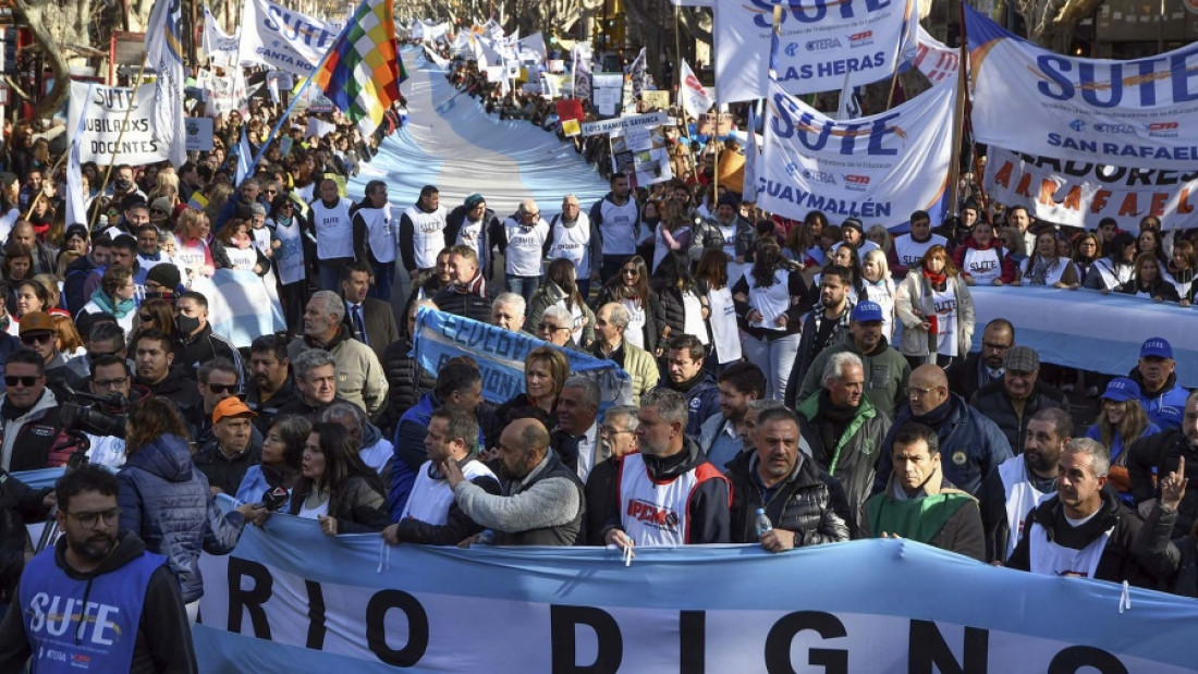 El SUTE recibió una nueva oferta del Gobierno, pero aún no se define la negociación