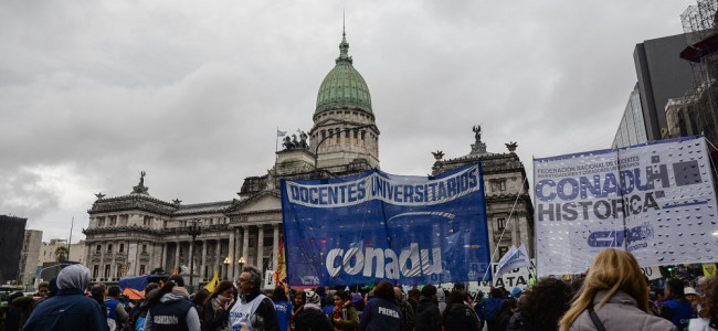 Comienza un paro de 48 horas de docentes universitarios