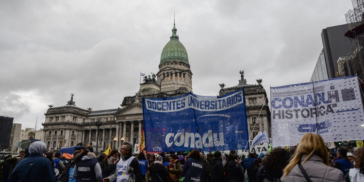 Comienza un paro de 48 horas de docentes universitarios