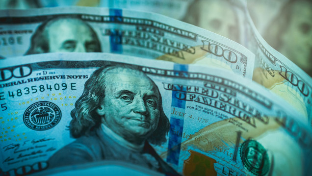 imagen Brusca suba del dólar: salta 19 centavos y marca nuevo máximo por arriba de los $ 18