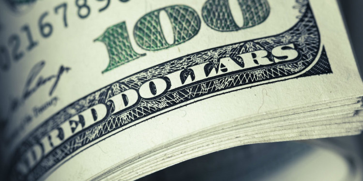 El dólar comenzó la semana con una suba y cerró $ 37.90