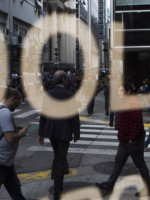Por qué volvió a subir el dólar: Lebacs y riesgo país, entre las causas