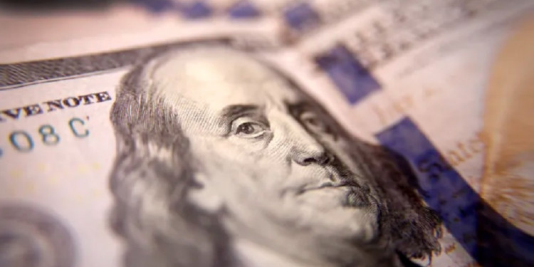 El dólar alcanzó un nuevo récord histórico: cerró a $ 43,67