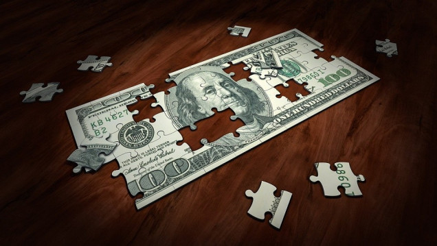 imagen Confirman que quienes reciban subsidio en sus tarifas no podrán comprar dólar ahorro