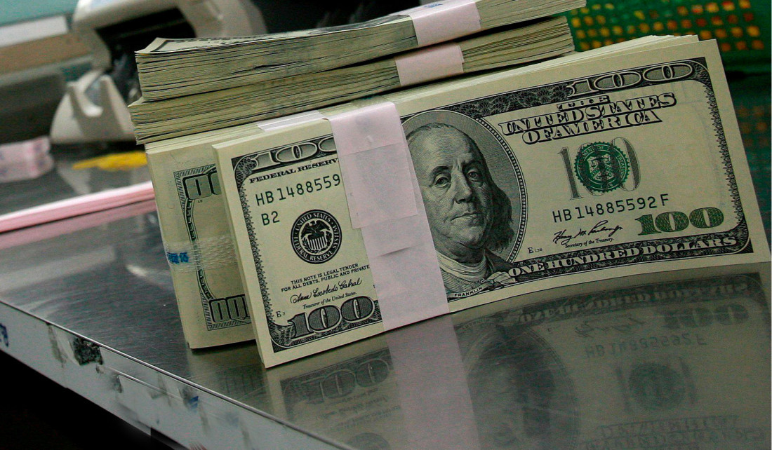 Nuevo récord: el dólar subió 13 centavos y cerró en $ 17,18