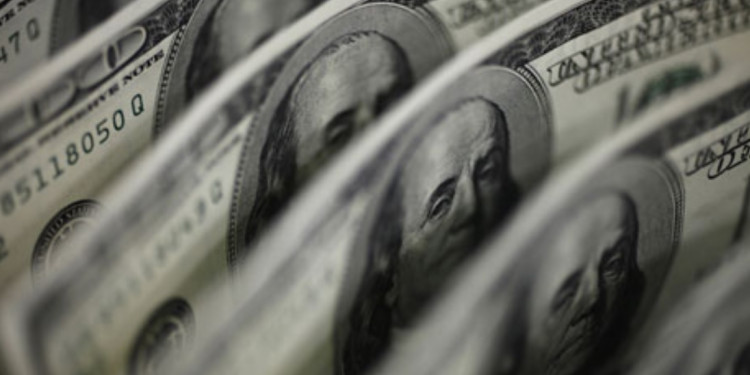 Agosto será récord en compradores de dólar ahorro: más de 1 millón de personas