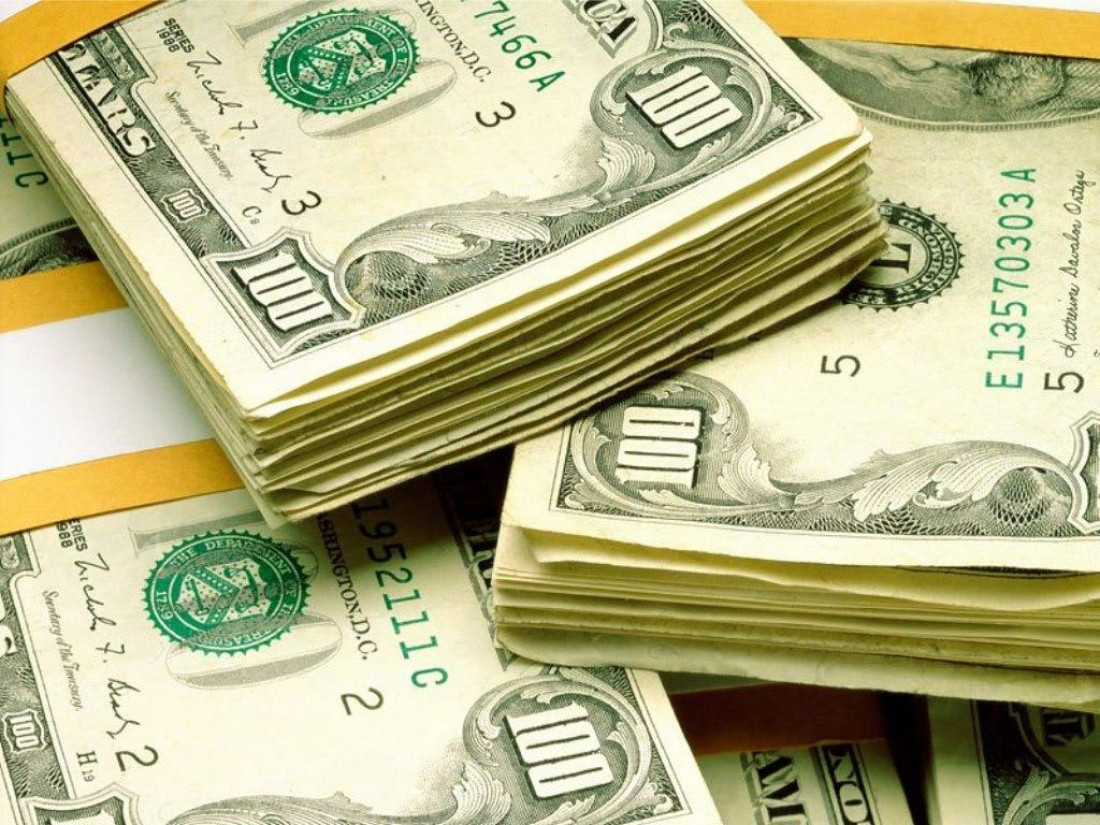 El dólar blue cierra la semana con un leve respiro: cotiza a $ 15,62