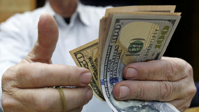 imagen El dólar sigue subiendo y ya cotiza a $20,55