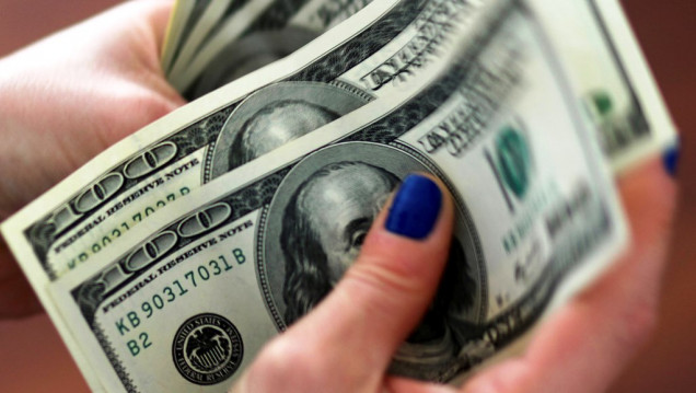 imagen El dólar cayó por segundo día consecutivo y cerró a $ 39