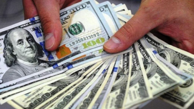 imagen Se cortó la racha y volvió a subir el dólar: cerró a $ 39,20