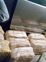 Desbaratan una banda que trató de traficar cocaína a Rusia en valijas diplomáticas