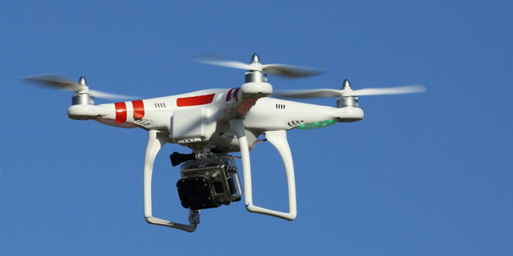 Reglamentarán el uso de drones en la provincia
