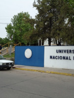 Difunden guía de carreras universitarias en todo el país