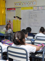 Tres de cada diez docentes de primaria trabajan en más de una escuela para llegar a fin de mes