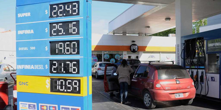 Se sabía: los combustibles subieron el 10 %