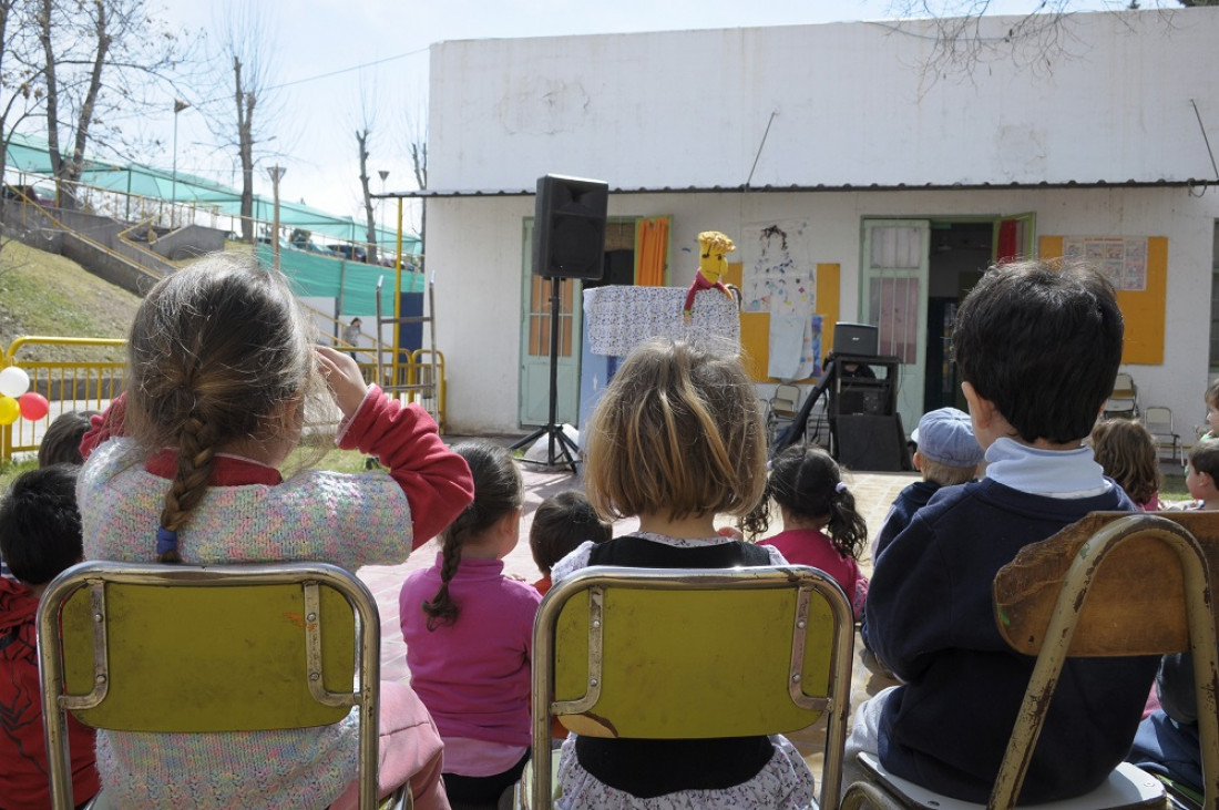 Solo cinco de cada diez familias tienen una valoración positiva de la educación primaria en Argentina