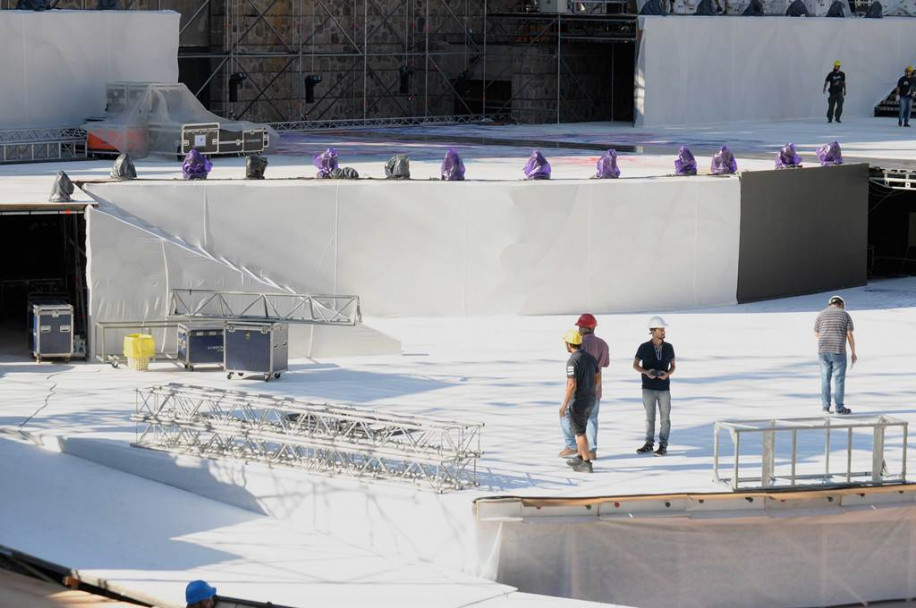 imagen Así se prepara el teatro griego para Constelación del Vino