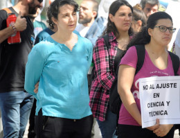 imagen 500 becarios despedidos en el CONICET. FOTO: Victoria Gaitán