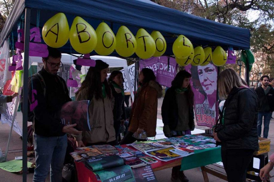 imagen Fotogalería: la vigilia en Mendoza