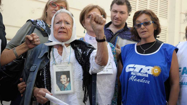 imagen Cortiñas: "El Gobierno debe razonar con el pueblo"